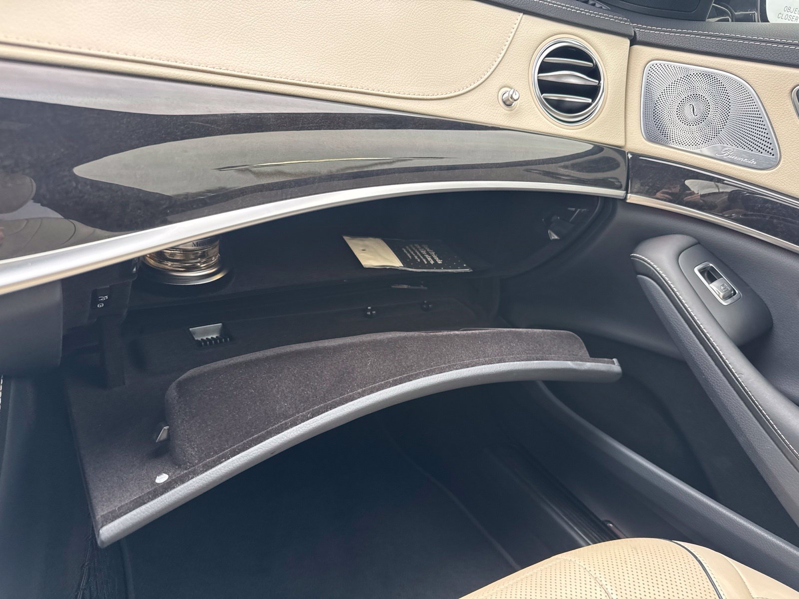 Used 2020 Mercedes-Benz S 560 Sedan image 33