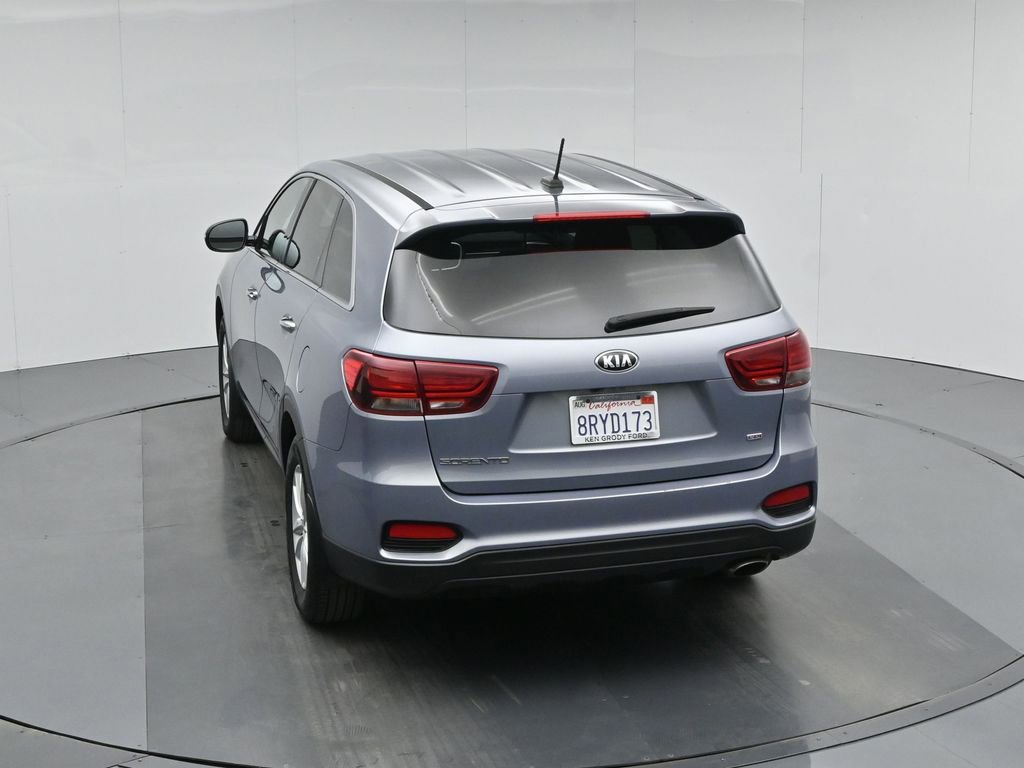 Used 2020 Kia Sorento LX image 42