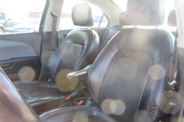 Used 2016 Chevrolet Sonic LTZ image 46