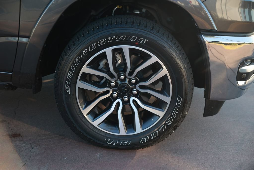 New 2026 RAM 1500 Limited w/ Trailer Tow Group image 8