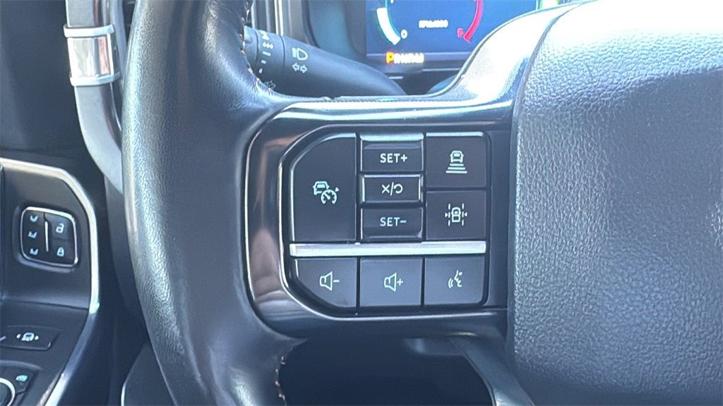 Certified 2024 Ford F350 Platinum w/ Tremor Off-Road Package image 14