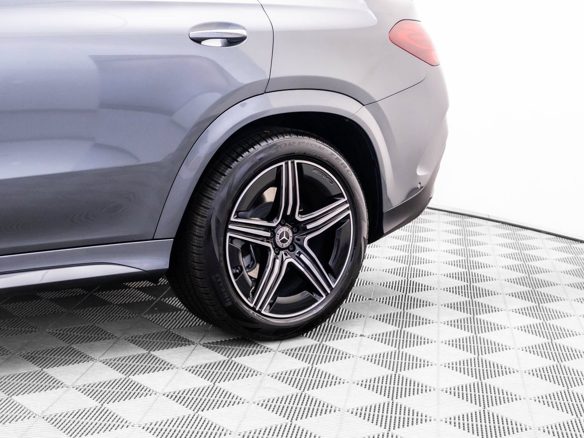 New 2026 Mercedes-Benz GLE 450 4MATIC Coupe image 36
