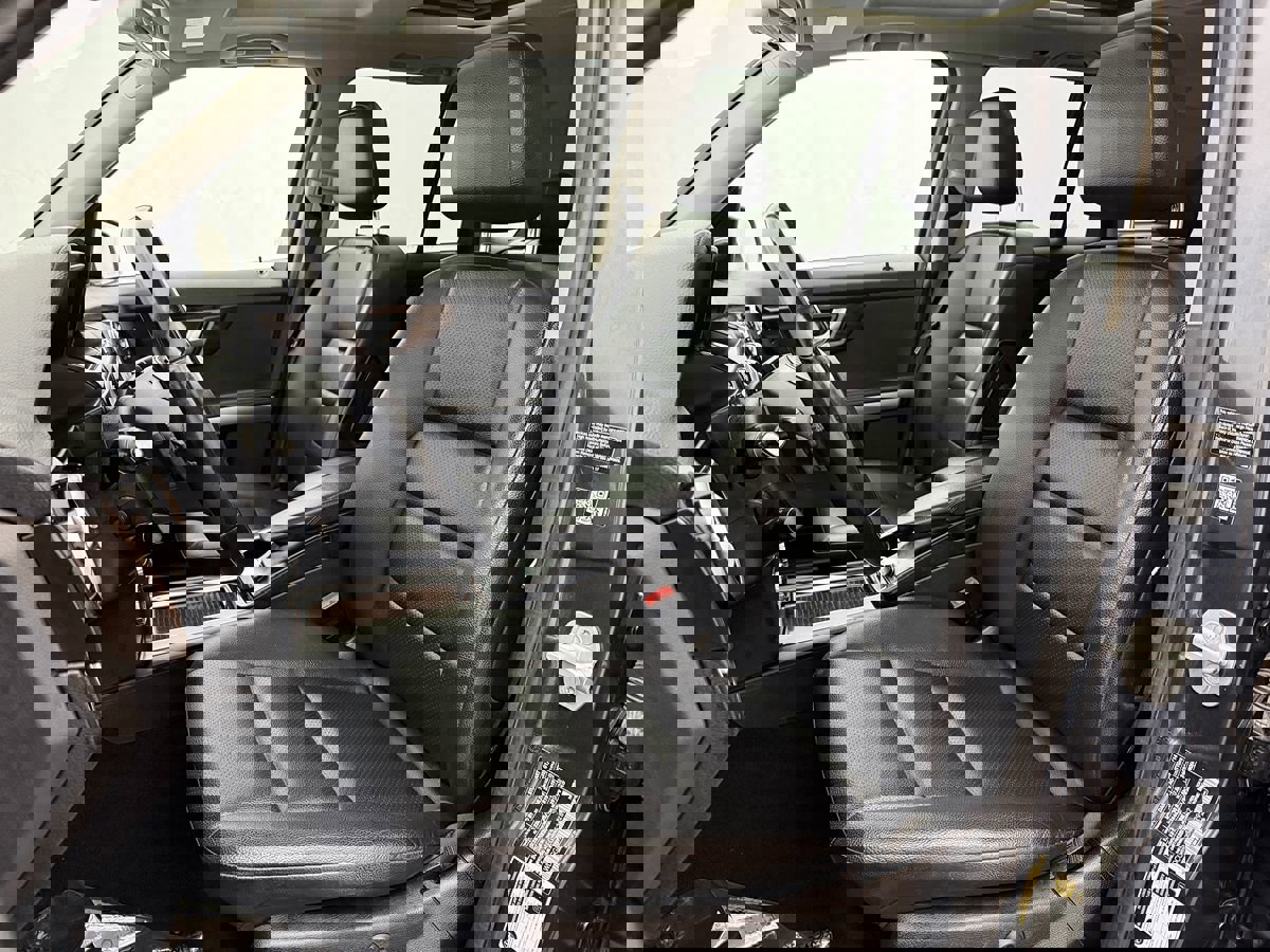 Used 2014 Mercedes-Benz GLK 350 4MATIC Premium image 8