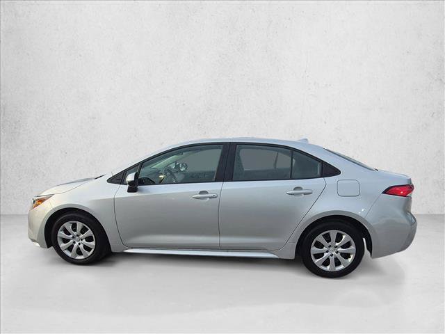 Used 2025 Toyota Corolla LE FWD image 9