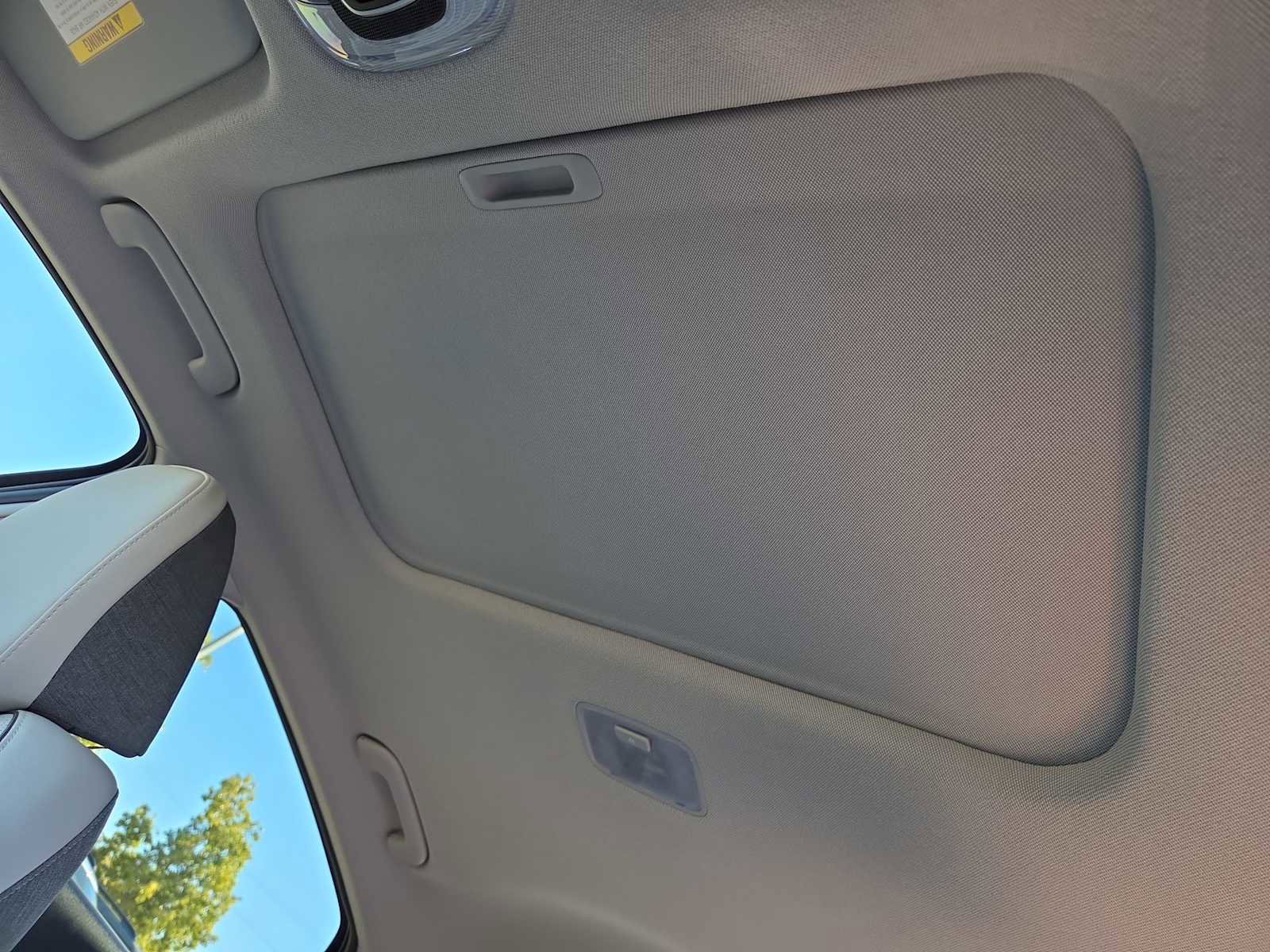 New 2026 Hyundai Elantra Limited image 19