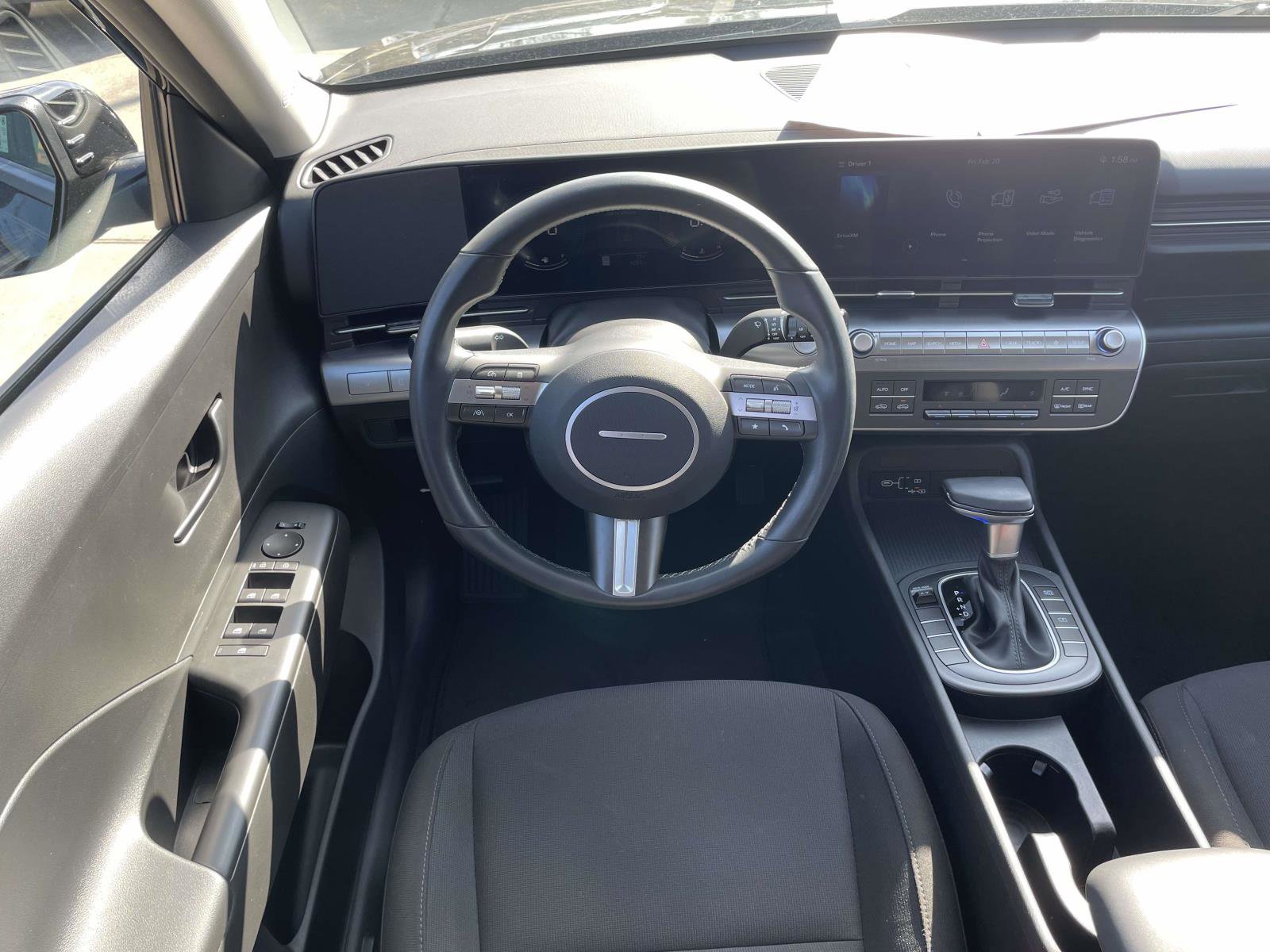 Certified 2025 Hyundai Kona SEL image 10