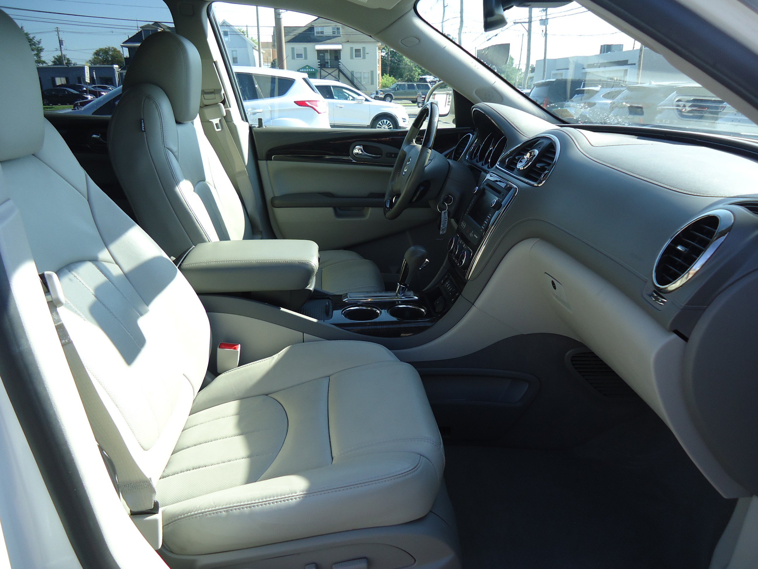 Used 2015 Buick Enclave Premium AWD/4WD image 26