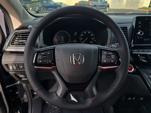 New 2026 Honda Odyssey Touring image 18