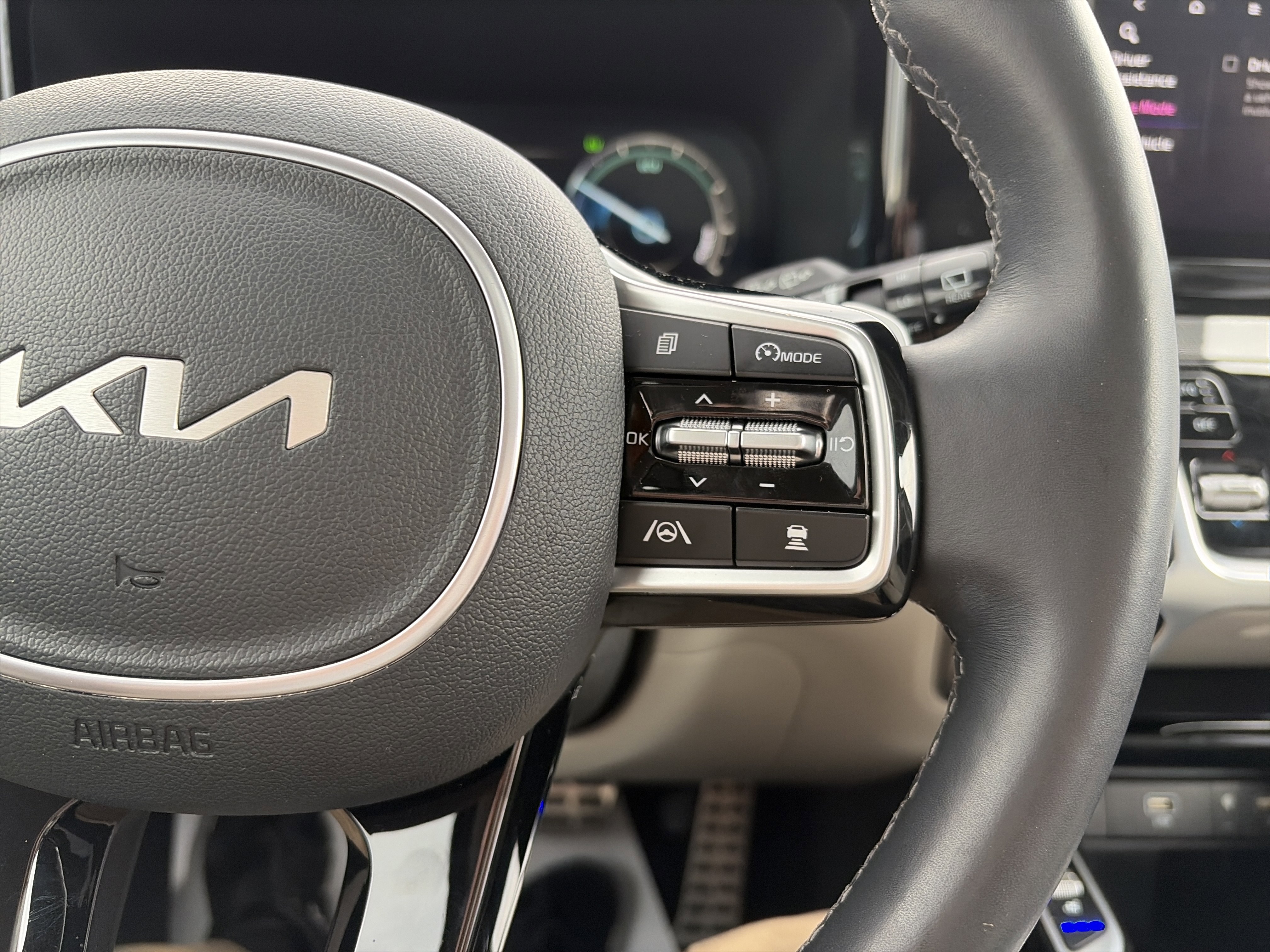 Used 2023 Kia Sorento SX Prestige w/ Panoramic Sunroof Package AWD/4WD image 20