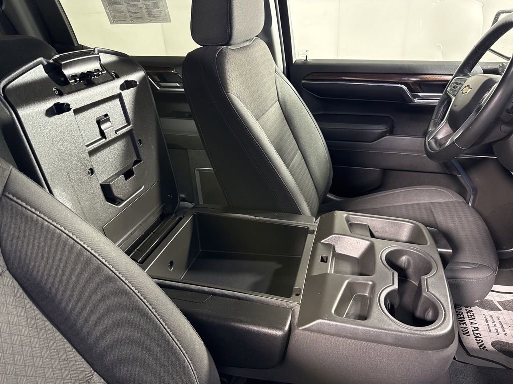 Used 2023 Chevrolet Silverado 1500 LT w/ Protection Package AWD/4WD image 16