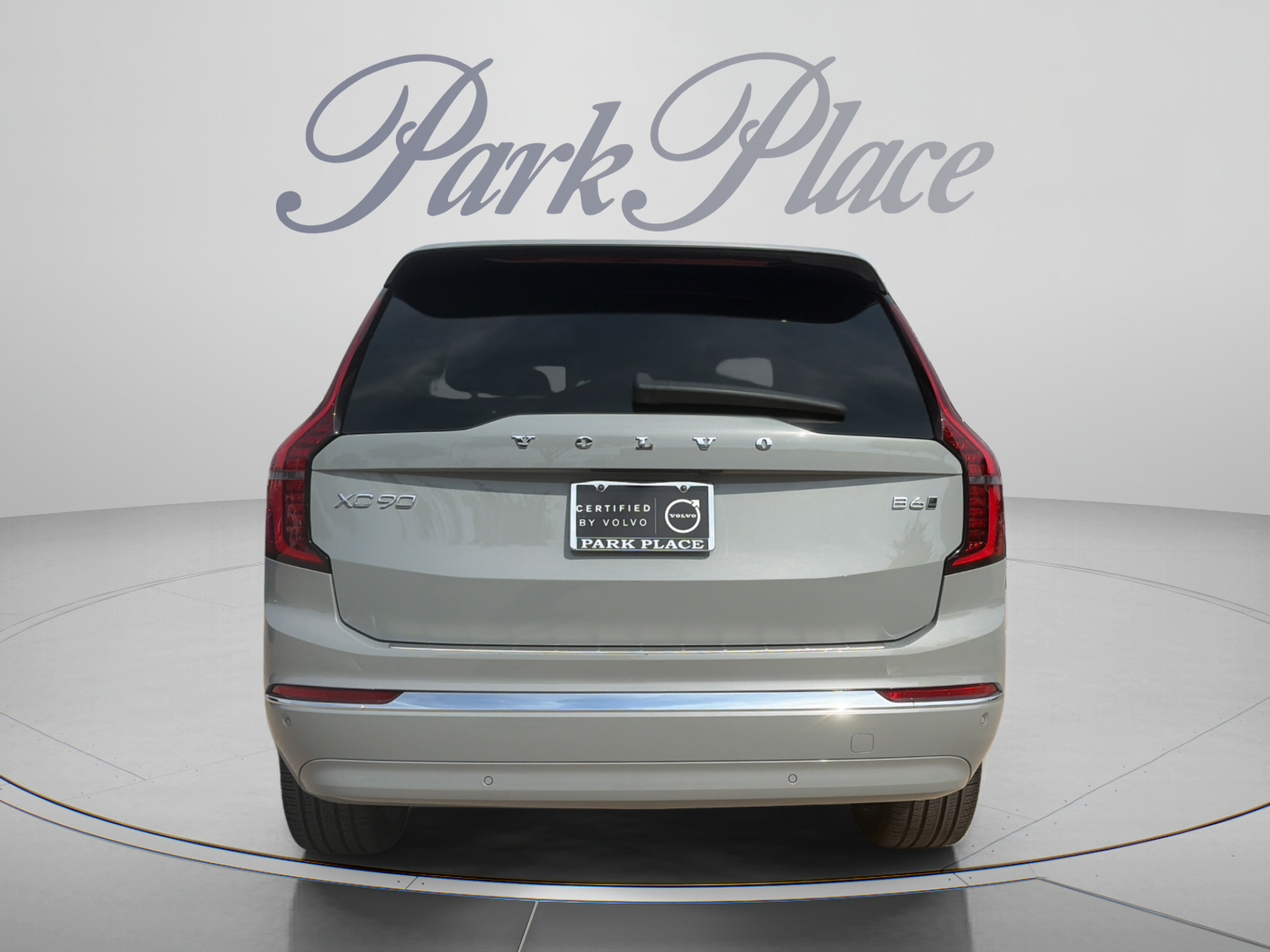 Certified 2026 Volvo XC90 B6 Plus w/ Protection Package Premier AWD/4WD image 4