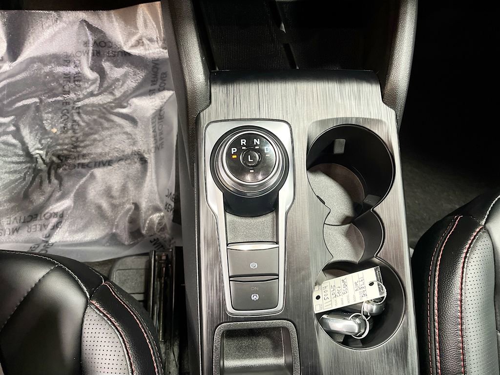 Used 2025 Ford Escape ST-Line Elite w/ Premium Technology Package image 17