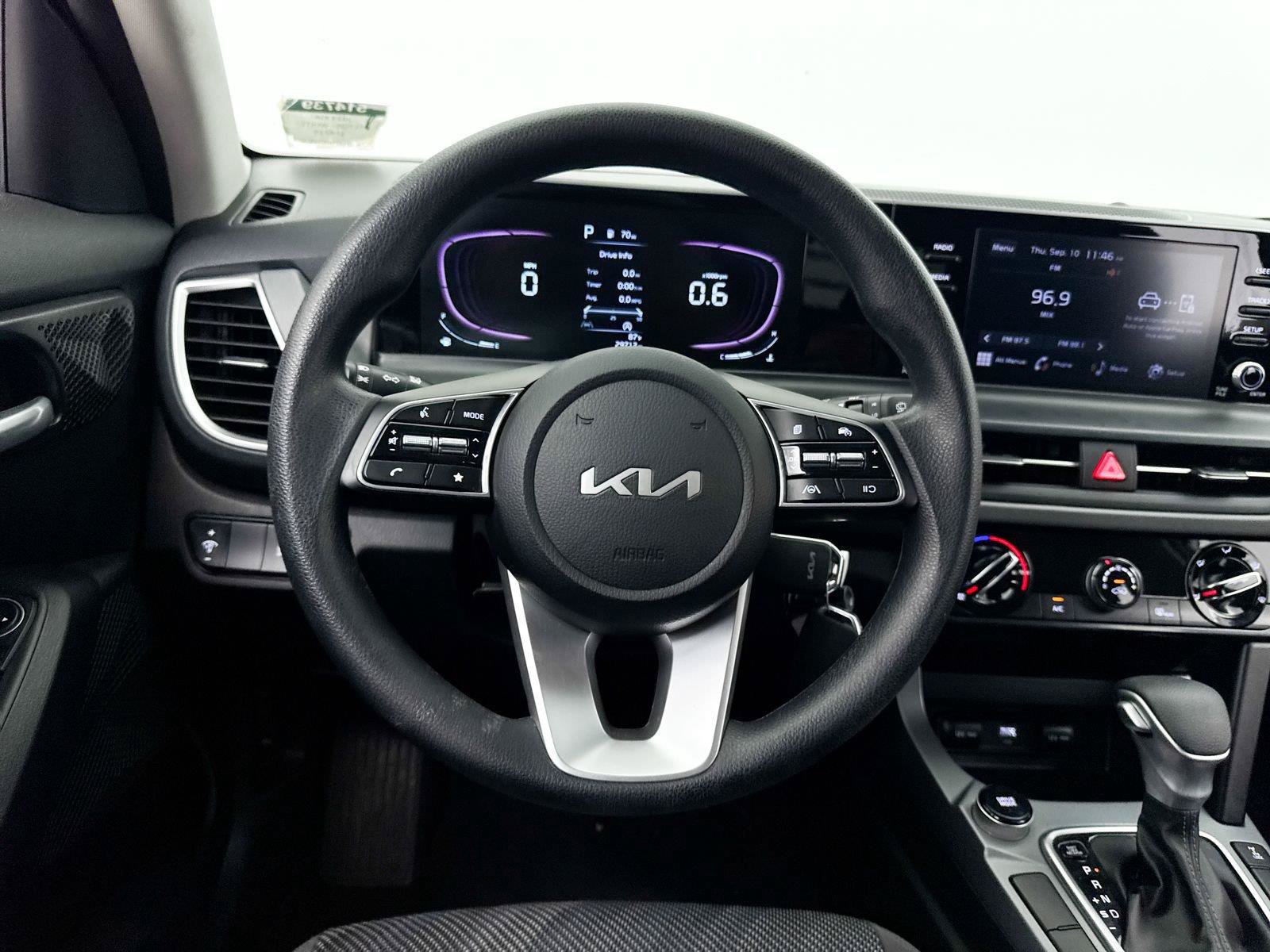 Certified 2024 Kia Seltos LX AWD/4WD image 31