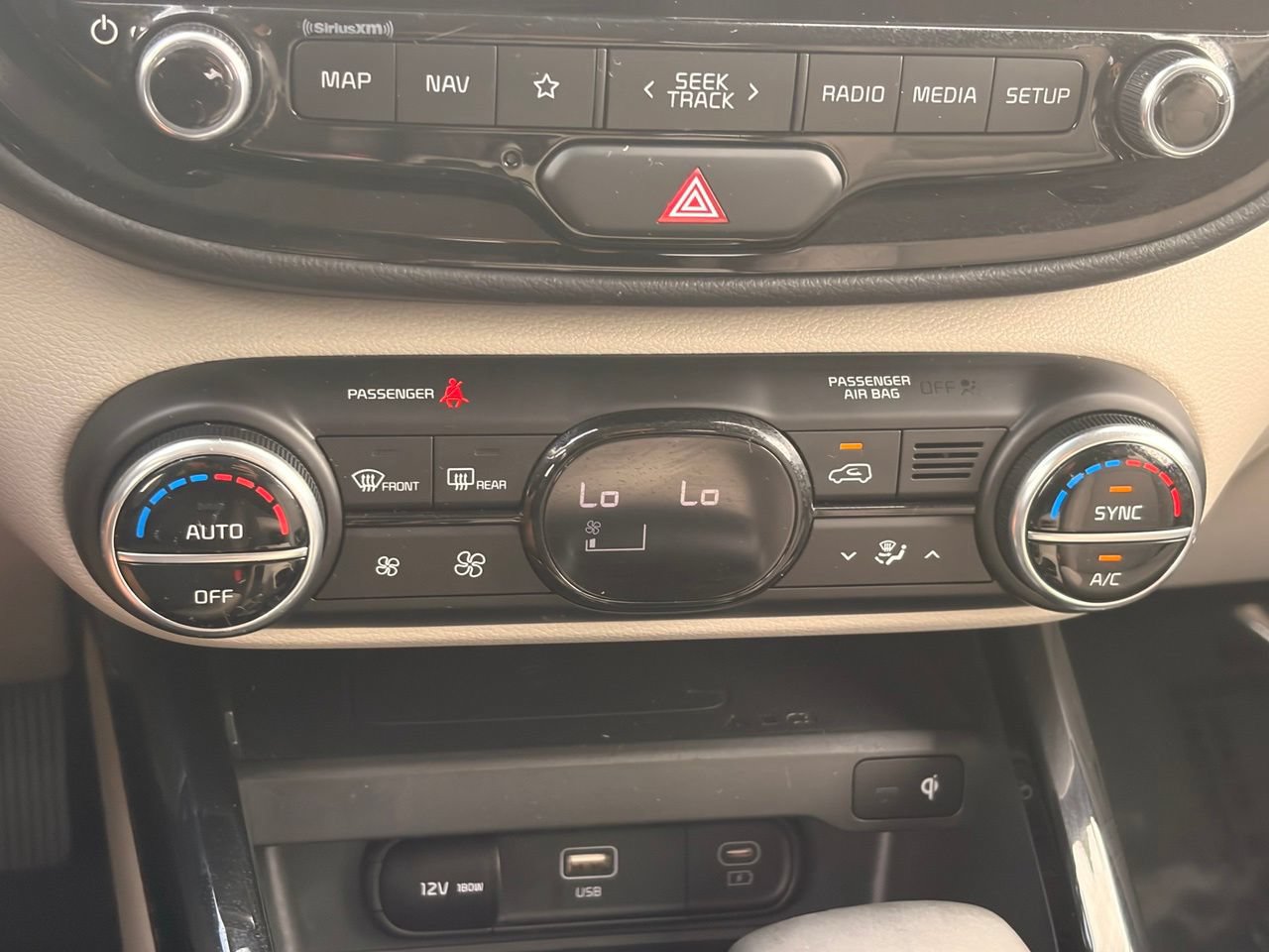 Used 2023 Kia Soul EX FWD image 26