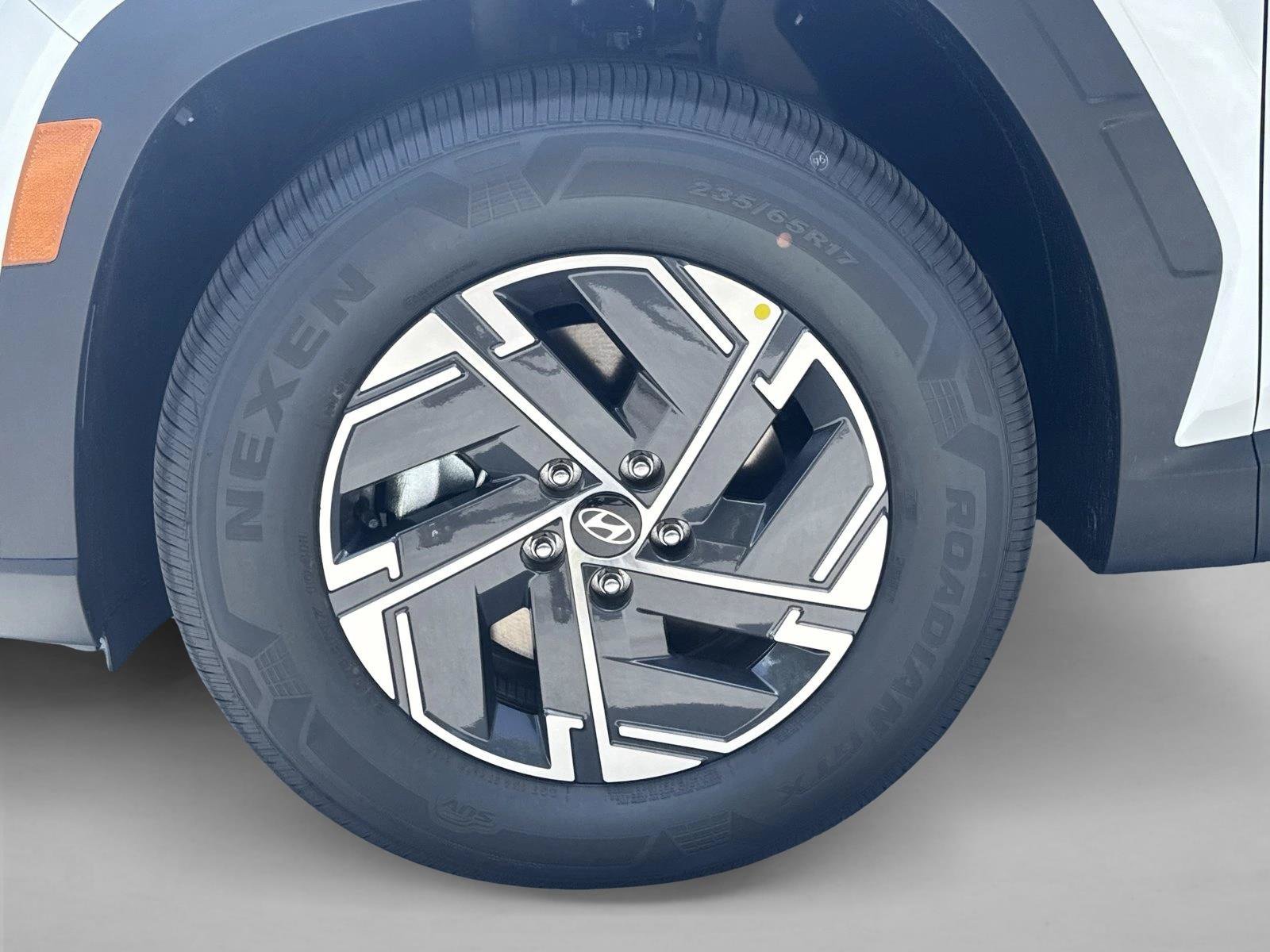 New 2026 Hyundai Tucson Blue SE FWD image 10