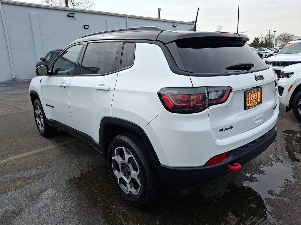 Certified 2022 Jeep Compass Trailhawk w/ Trailhawk Elite Group image 4