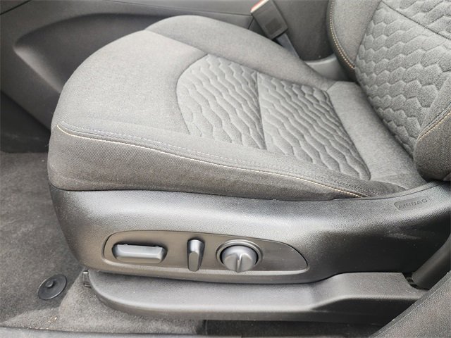 Used 2019 Chevrolet Equinox LT w/ Sun & Navigation Package image 29