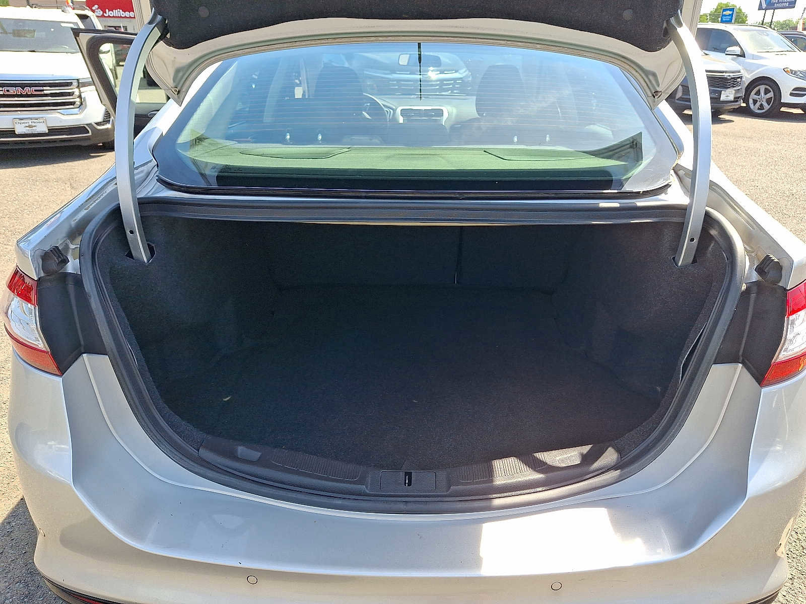 Used 2016 Ford Fusion SE AWD/4WD image 28