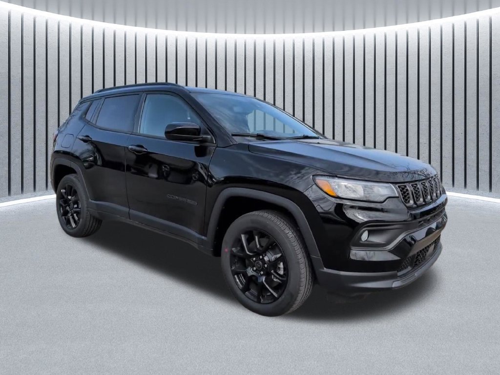 New 2026 Jeep Compass Latitude AWD/4WD image 2