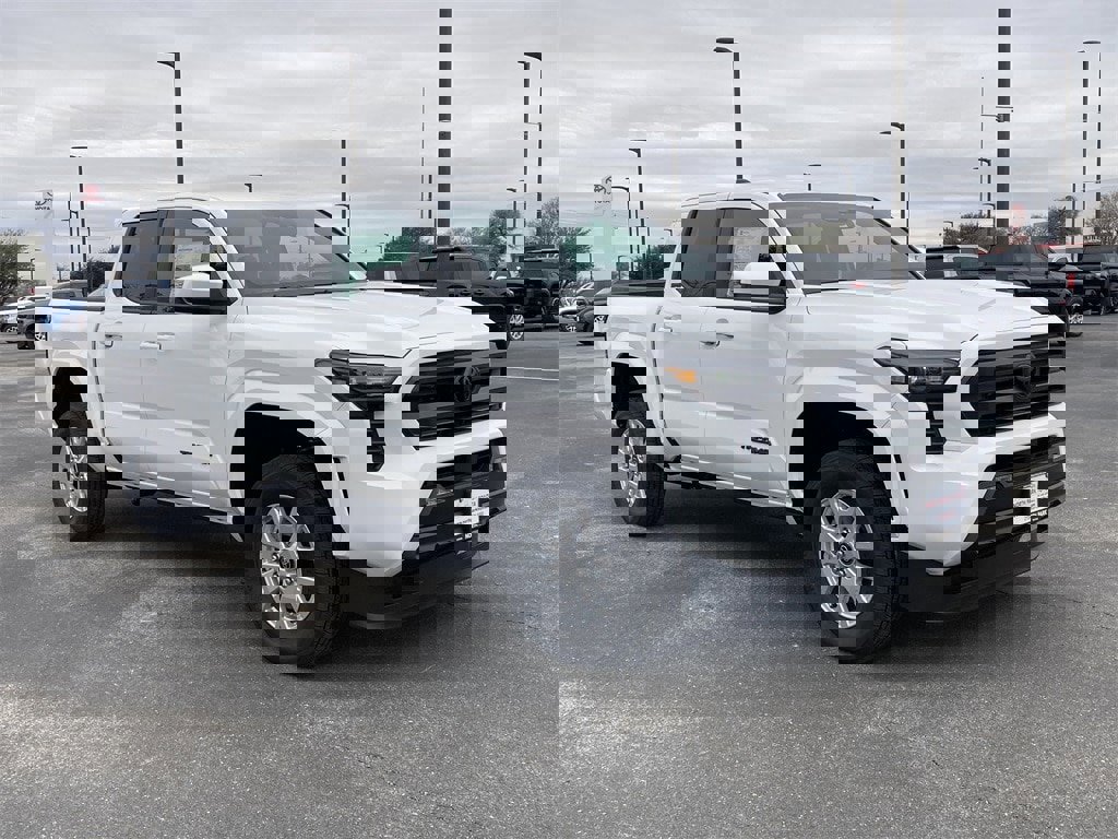 New 2026 Toyota Tacoma SR5 image 3