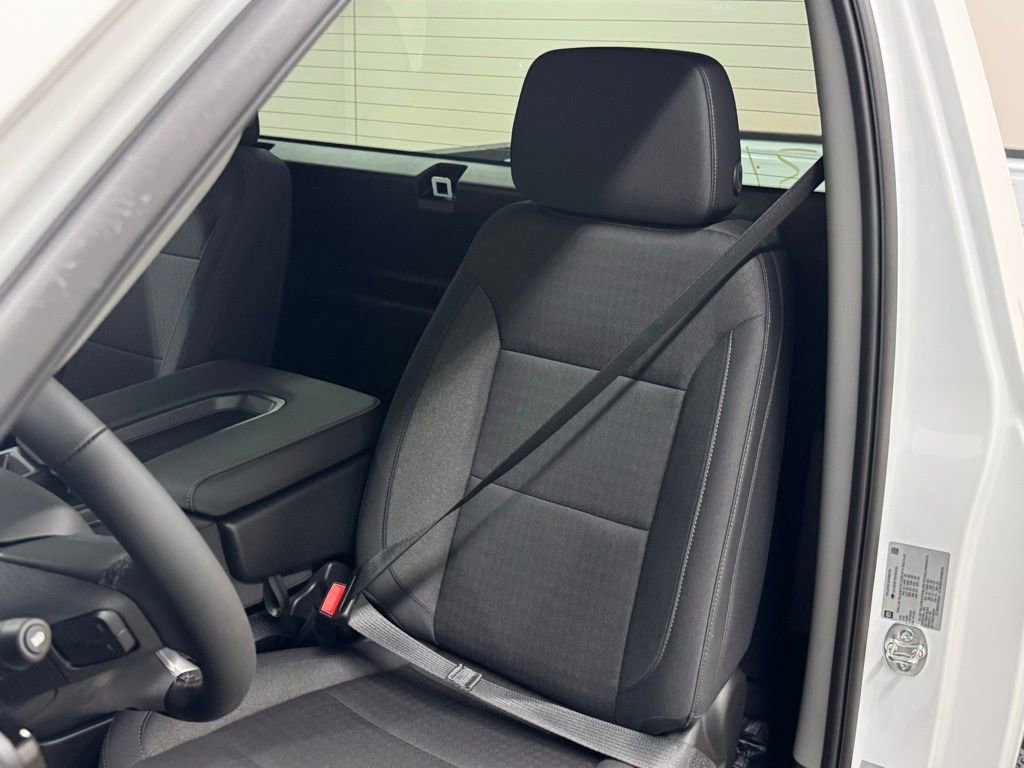 New 2025 Chevrolet Silverado 2500 LT w/ Convenience Package image 36