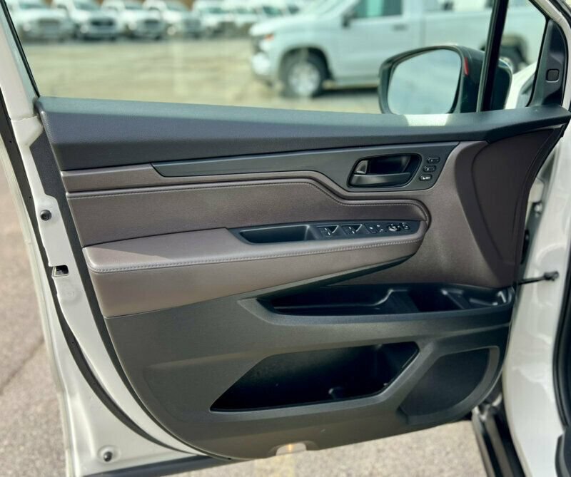 Used 2018 Honda Odyssey EX-L image 11