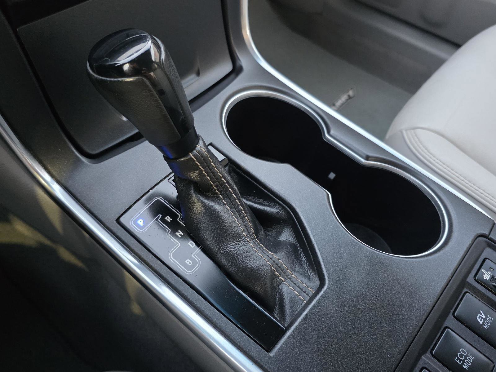 Used 2017 Toyota Camry XLE image 15