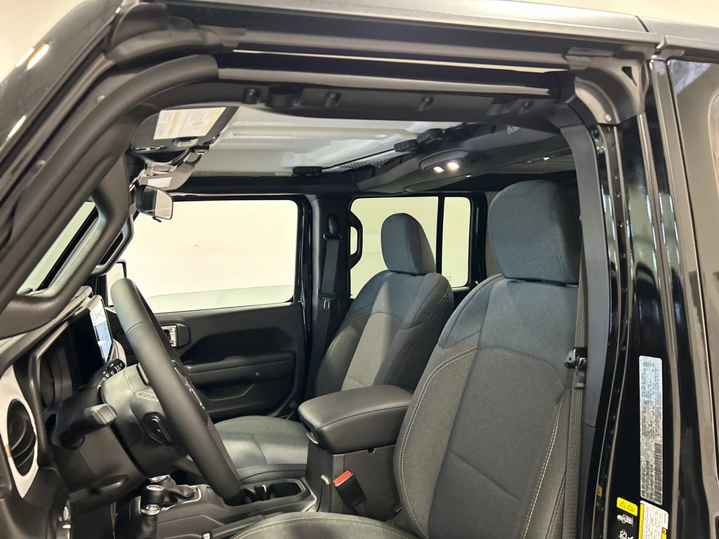New 2025 Jeep Wrangler Sport S image 15