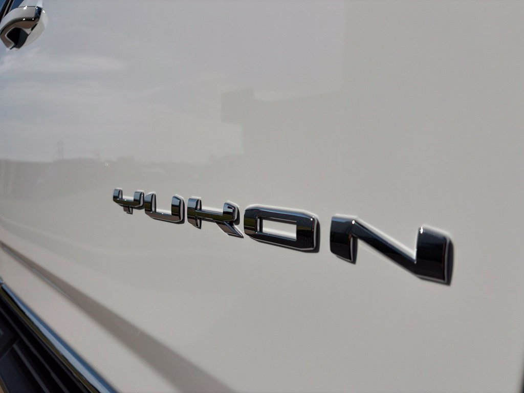 New 2027 GMC Yukon Elevation w/ Elevation Premium Package AWD/4WD image 10