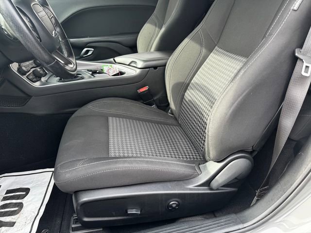Certified 2019 Dodge Challenger SXT w/ Driver Convenience Group RWD image 19