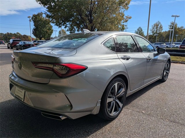 Certified 2025 Acura TLX w/ Technology Package image 6