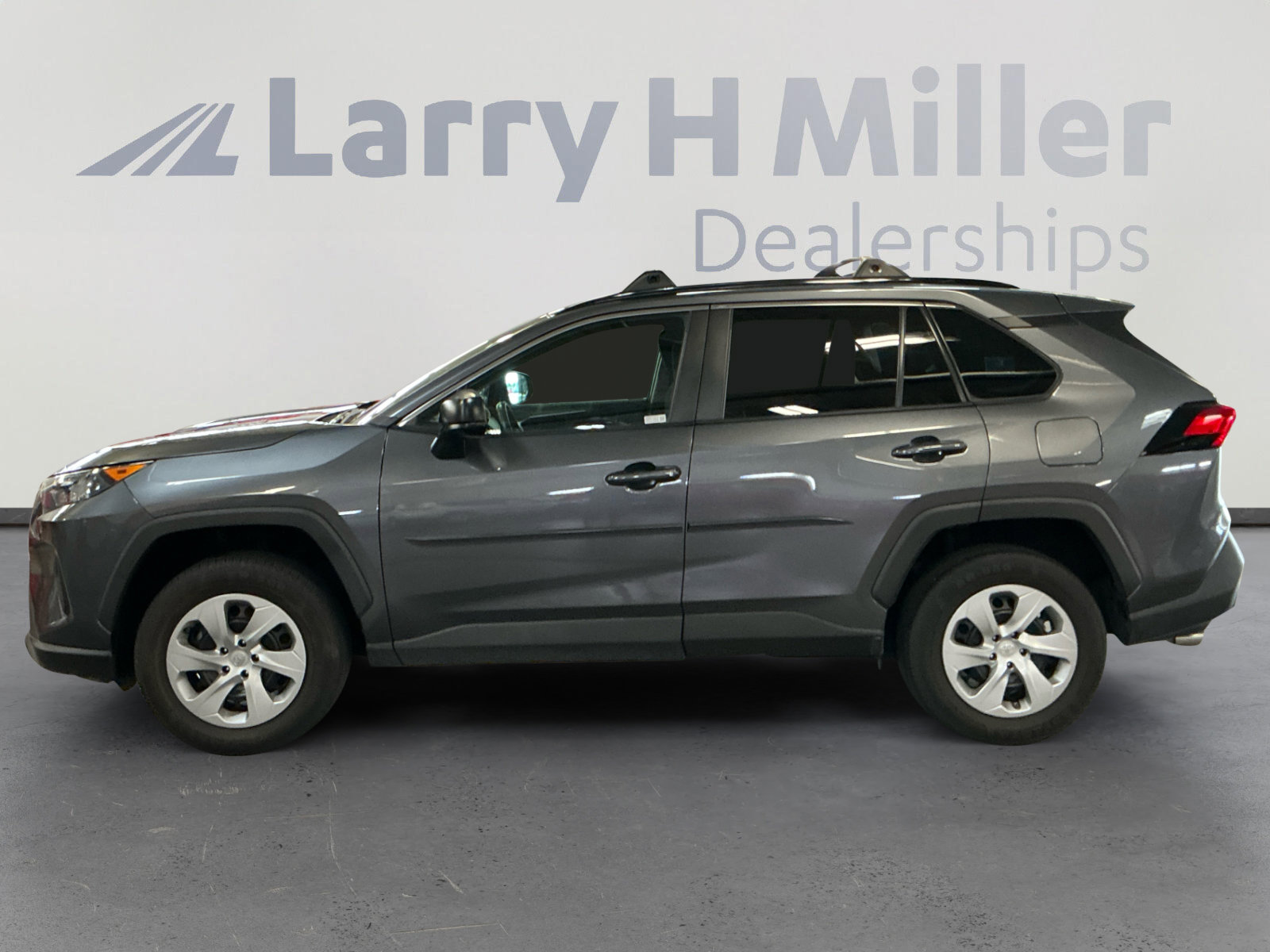 Certified 2021 Toyota RAV4 LE image 2