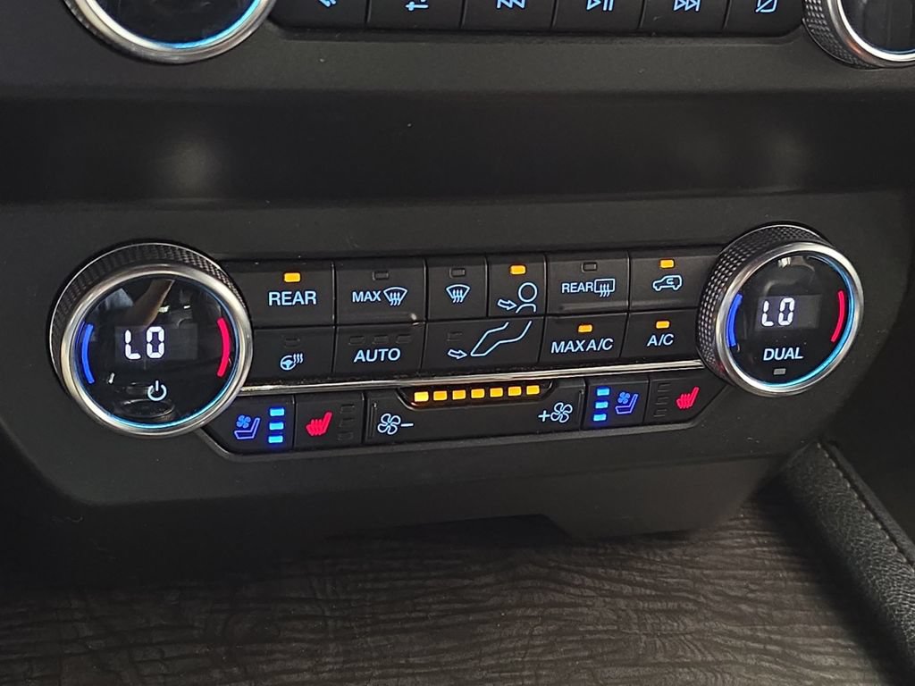 Used 2020 Ford Expedition Max Limited AWD/4WD image 21