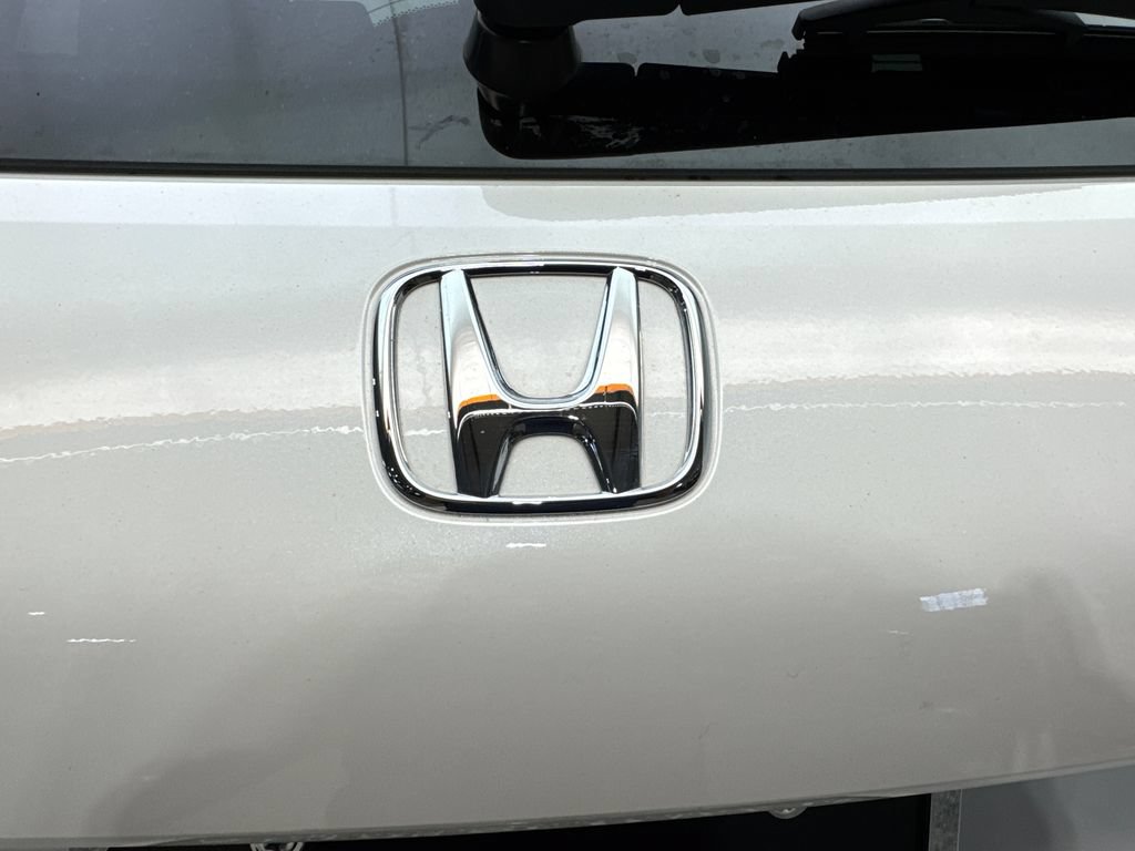 Used 2023 Honda HR-V Sport image 19
