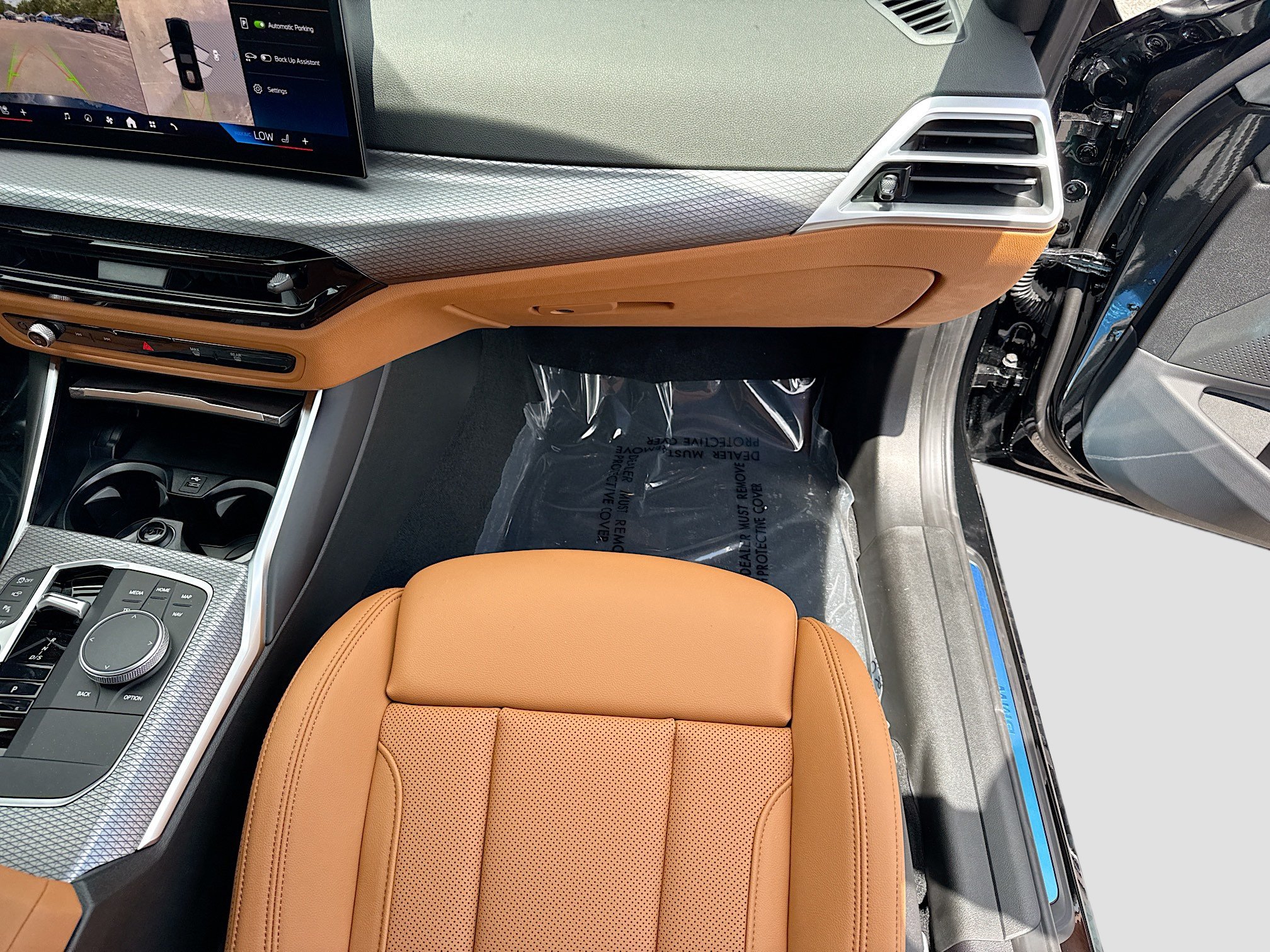 New 2026 BMW 330i Sedan w/ Convenience Package RWD image 18