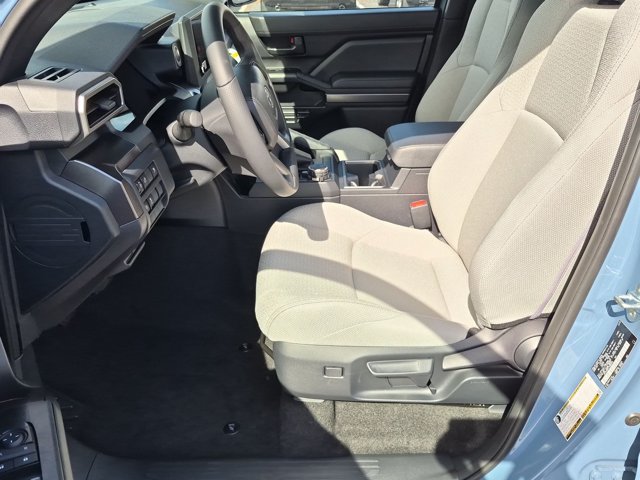 Used 2026 Toyota 4Runner SR5 AWD/4WD image 9