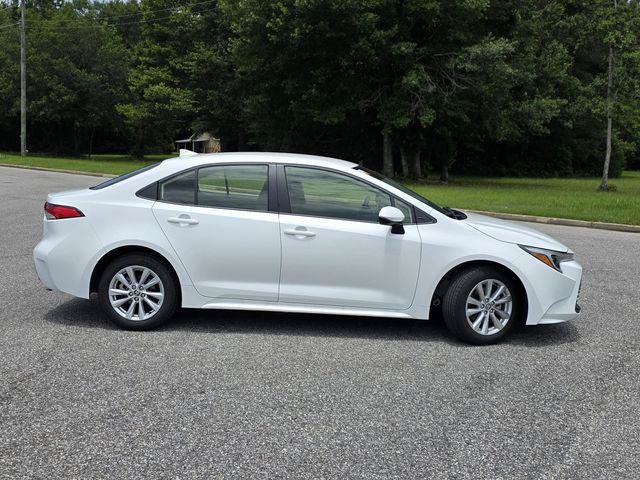 Certified 2026 Toyota Corolla LE w/ LE Premium Package FWD image 33