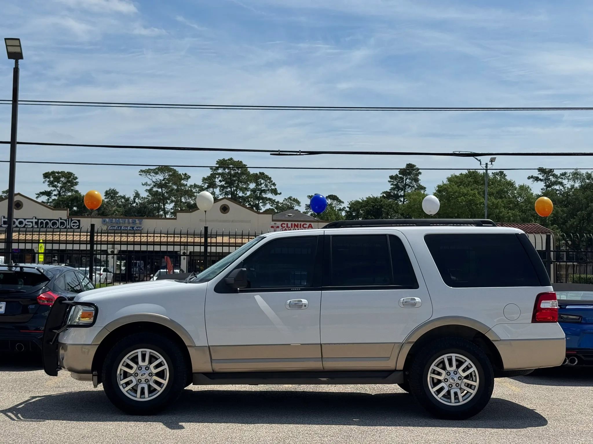 Used 2012 Ford Expedition XLT RWD image 8