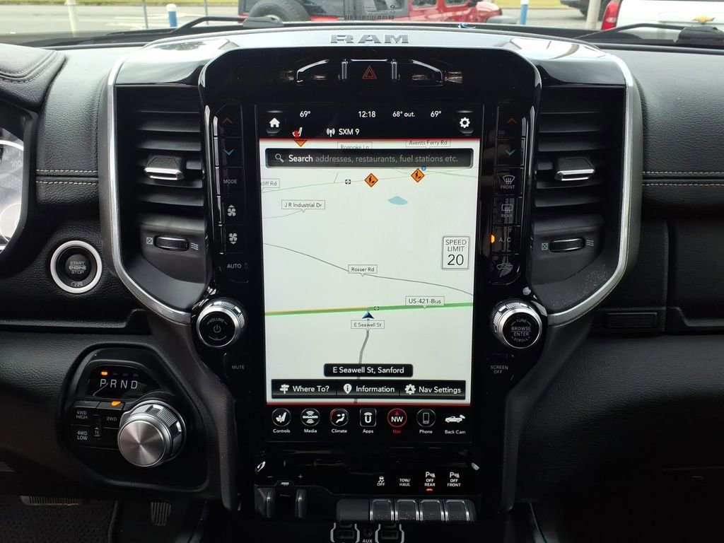 Used 2020 RAM 2500 Laramie w/ Night Edition AWD/4WD image 12