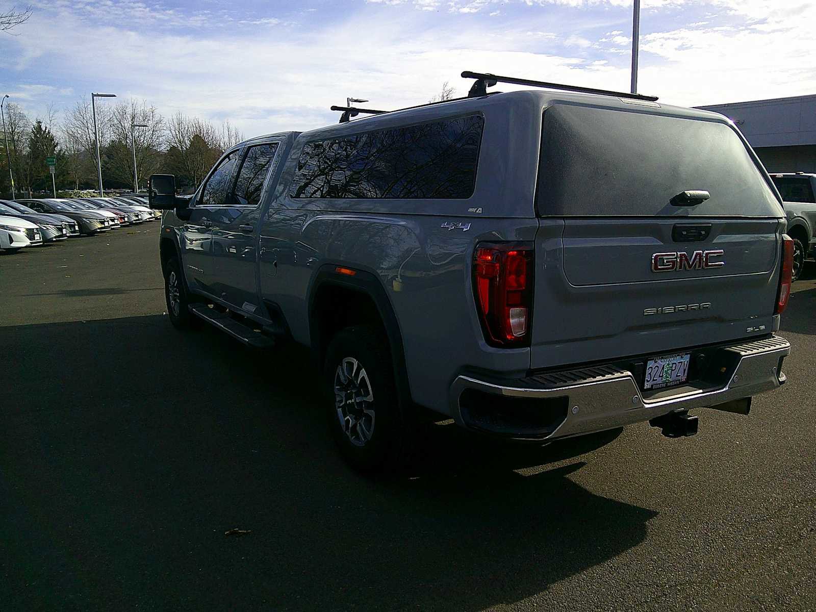 Used 2024 GMC Sierra 3500 SLE w/ SLE Value Package image 3