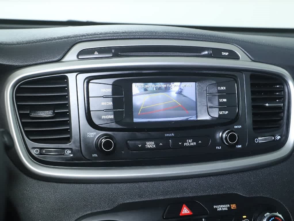 Used 2017 Kia Sorento FWD image 27