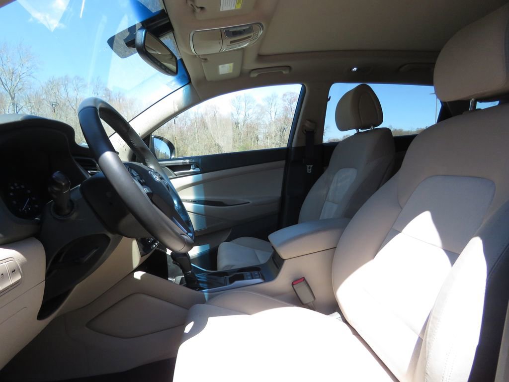 Used 2018 Hyundai Tucson Value AWD/4WD image 10