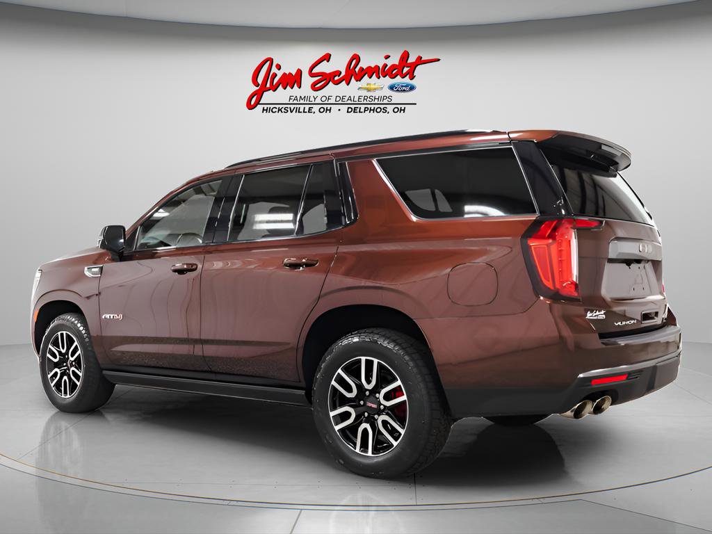 Used 2022 GMC Yukon AT4 w/ Technology Package AWD/4WD image 4