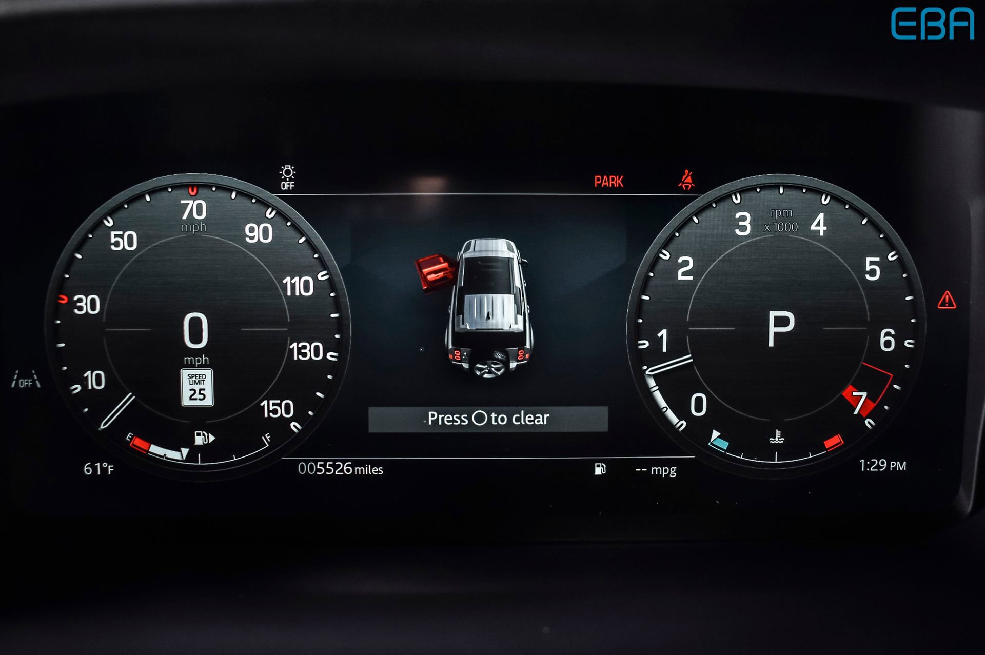 Used 2025 Land Rover Defender 110 S image 19