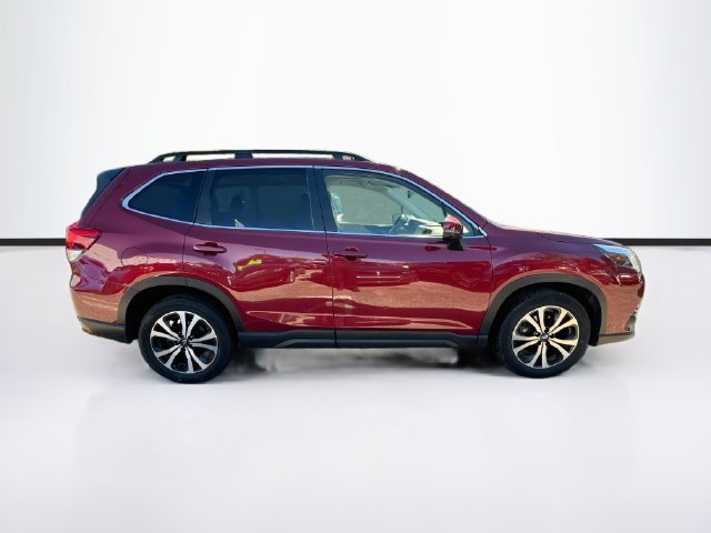 Used 2024 Subaru Forester Limited AWD/4WD image 10