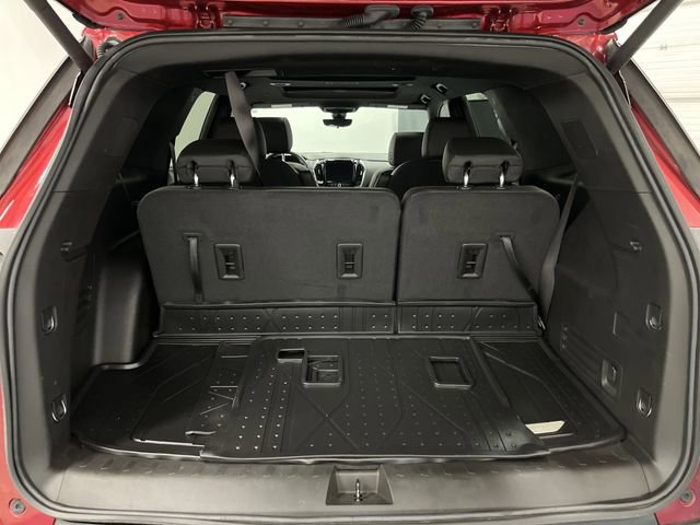 Used 2023 Chevrolet Traverse RS image 16