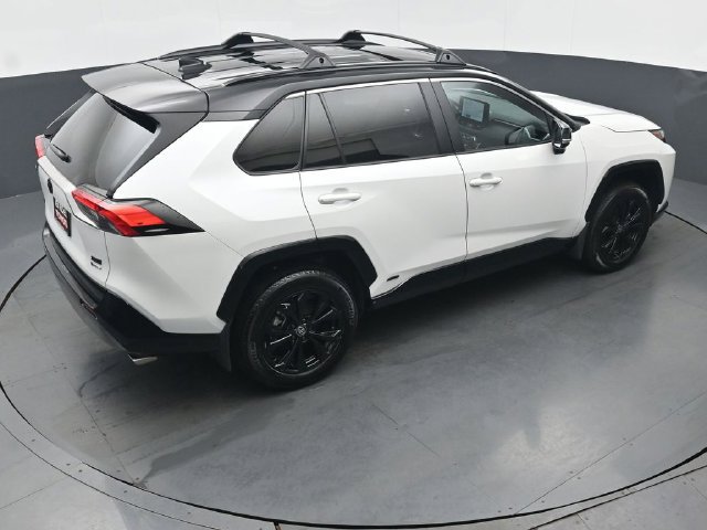 Certified 2025 Toyota RAV4 XSE w/ Weather Package AWD/4WD image 44