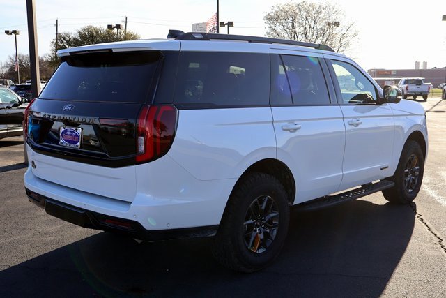 Used 2025 Ford Expedition Tremor image 15