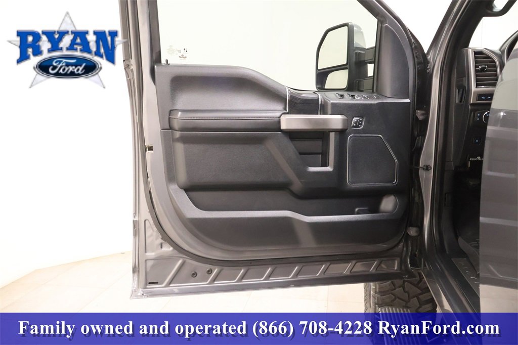 Used 2021 Ford F250 Platinum w/ FX4 Off-Road Package image 10
