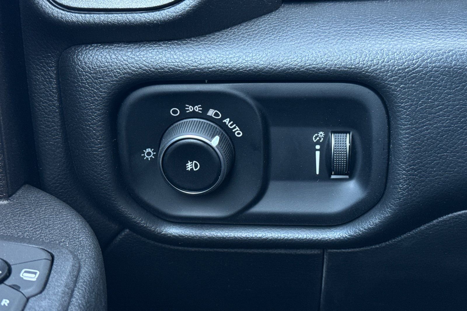 New 2025 RAM 5500 Tradesman image 29